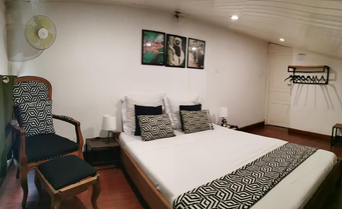 Joyau secret # commodités # confort # prox centre ville Antananarivo Esterno foto